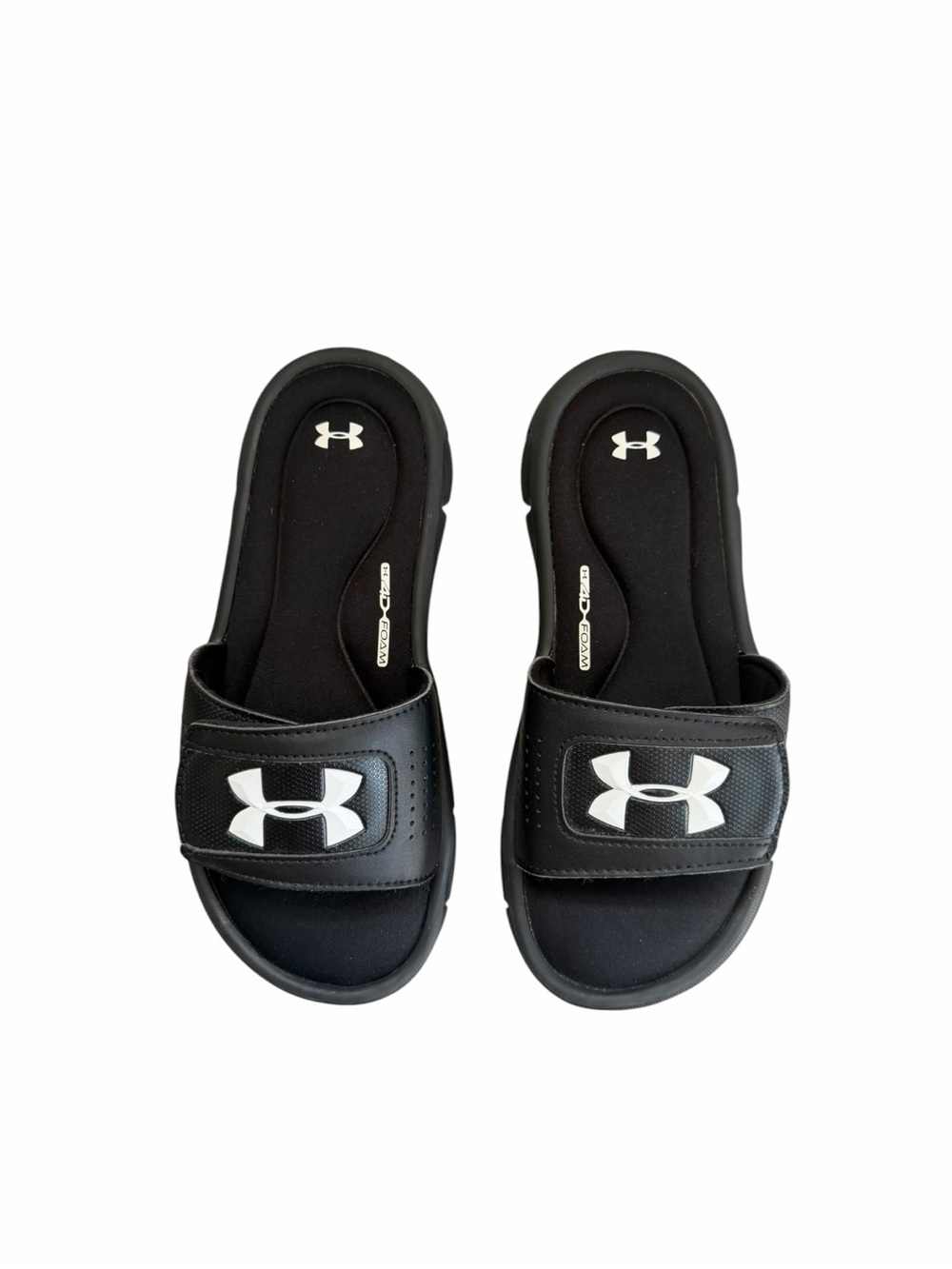 NWOT Under Armour Kids Ignite V Black Slides 4Y